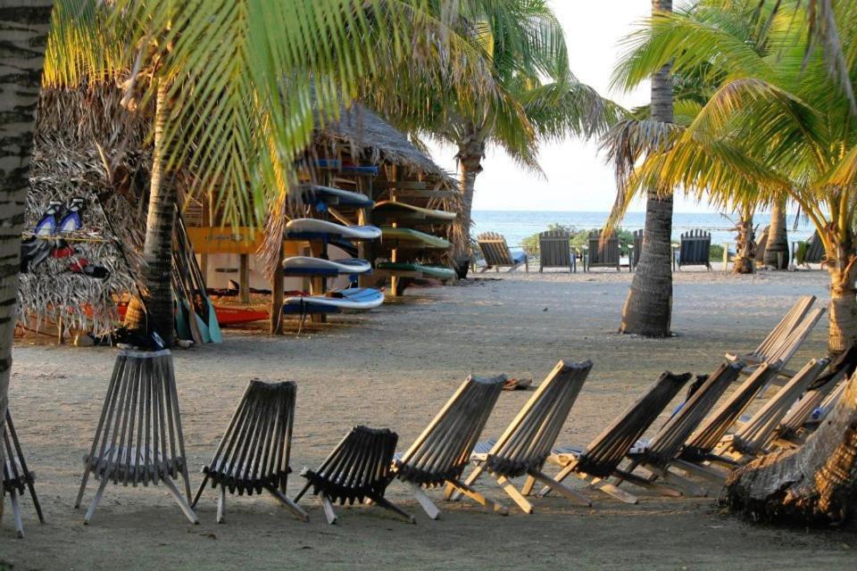 Slickrock Belize Adventures Glovers Reef Buitenkant foto